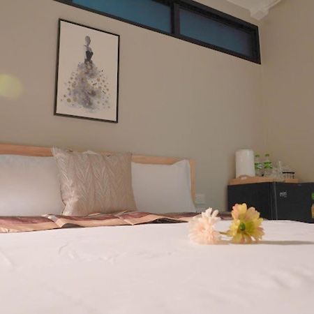 Bnb98 Silom Hotel Бангкок Экстерьер фото